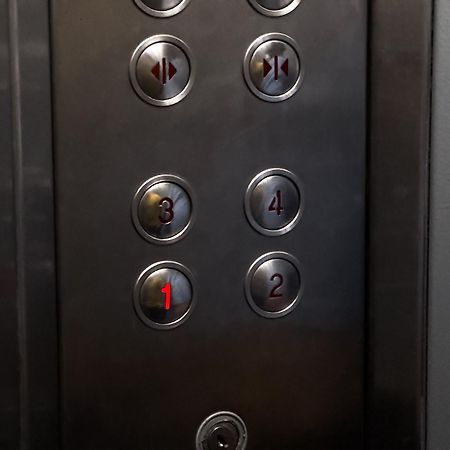 Hotel Bazurto Plaza Картахена Экстерьер фото